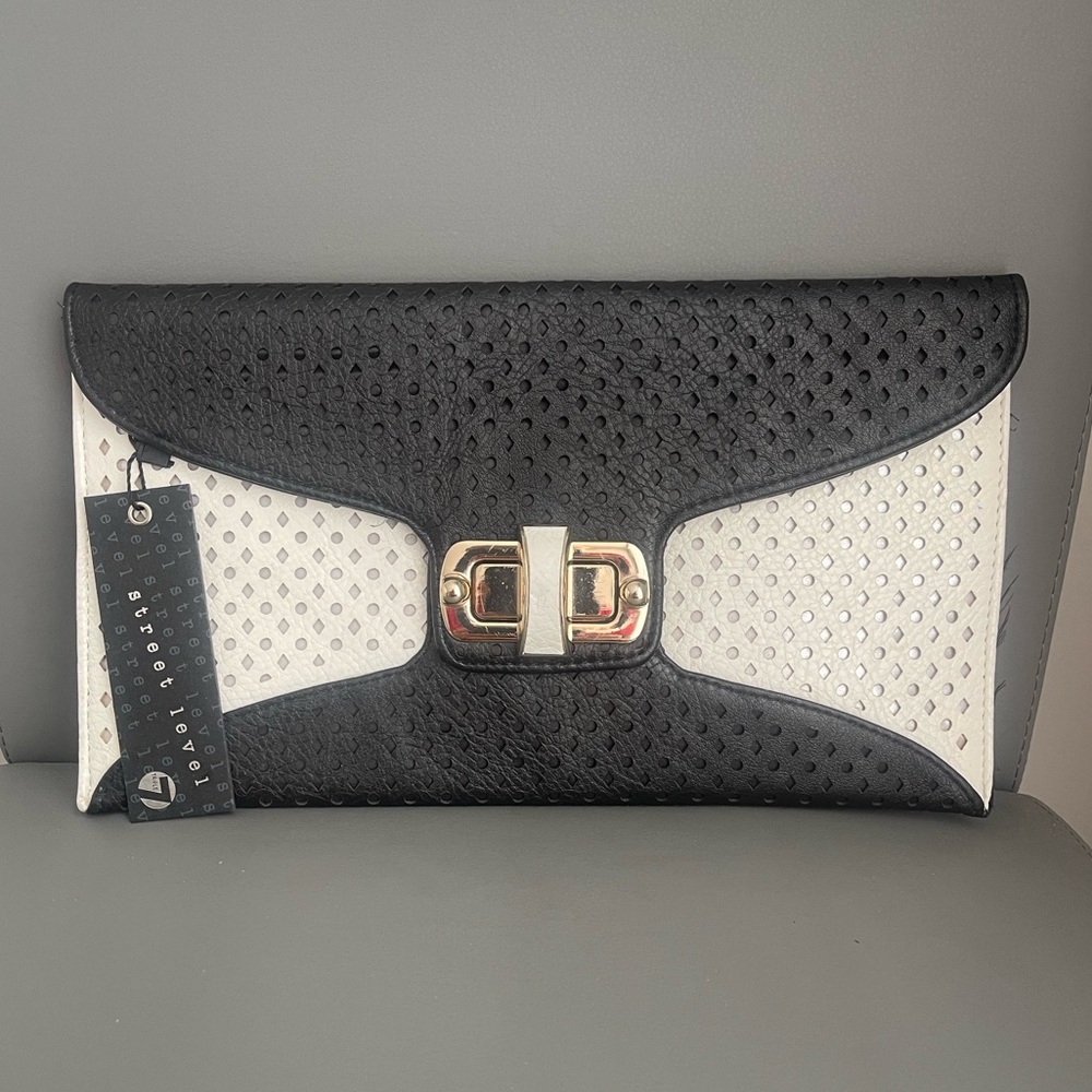 Street Level Triple 7 Black White Clutch Bag
